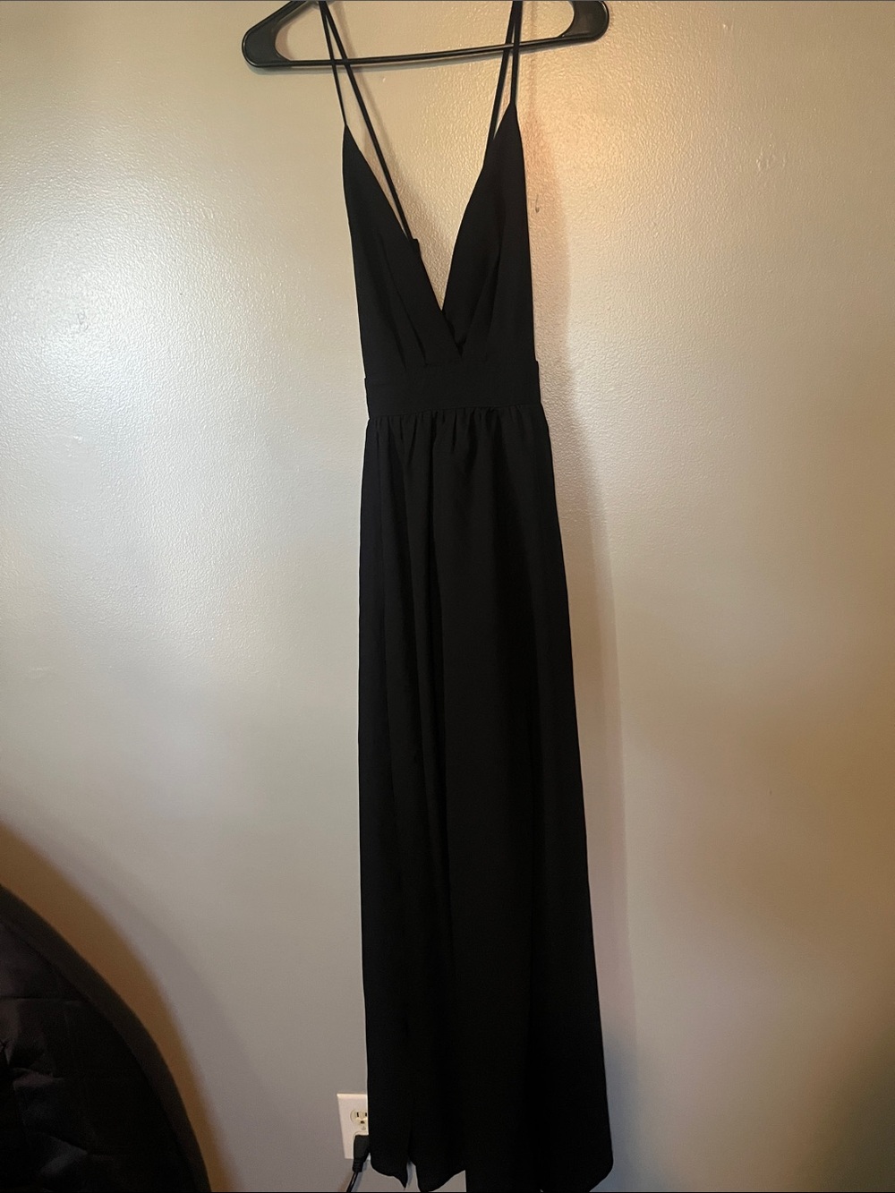 V-Neck Black Maxi Dress with Spaghetti Straps